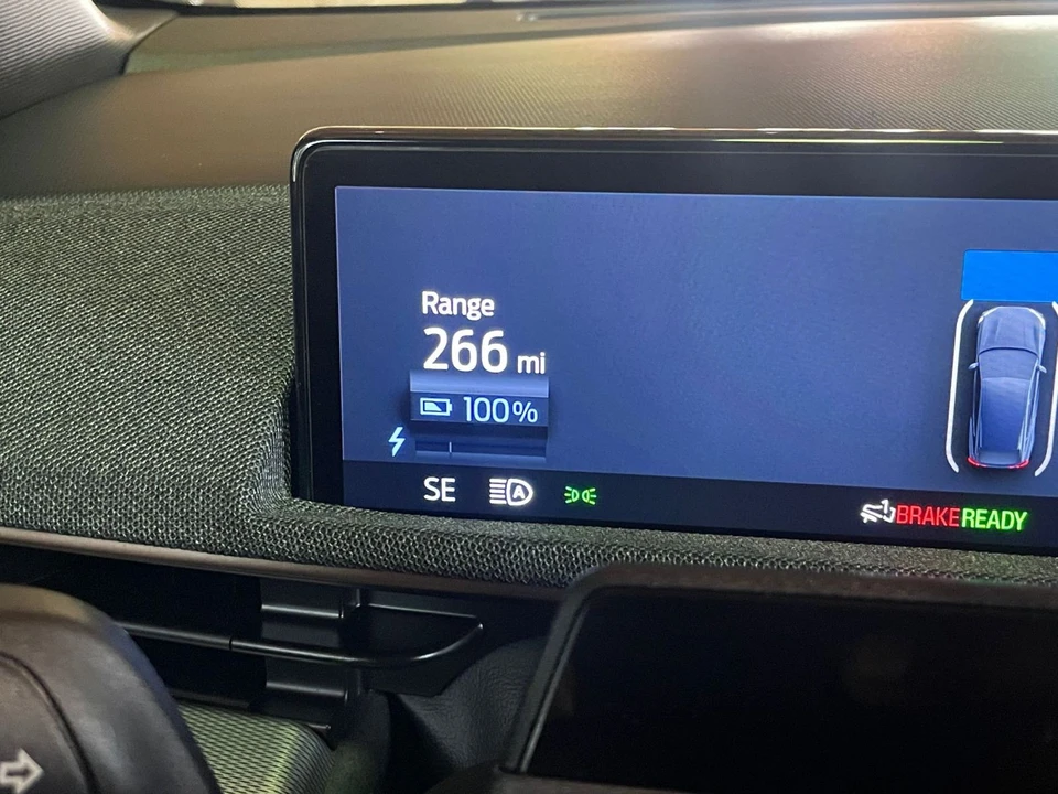2023 Ford Mustang Mach-E - Image 15 of 31