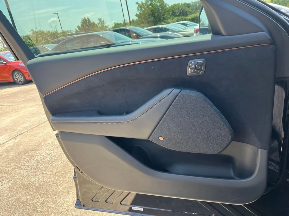 2023 Ford Mustang Mach-E - Image 19 of 31