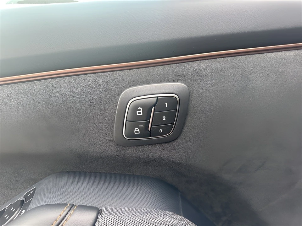 2023 Ford Mustang Mach-E - Image 11 of 12