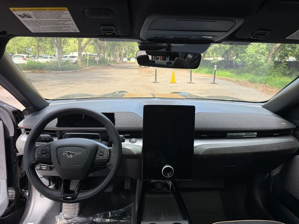 2023 Ford Mustang Mach-E - Image 29 of 31