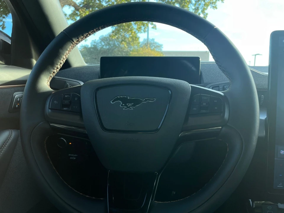 2023 Ford Mustang Mach-E - Image 27 of 31