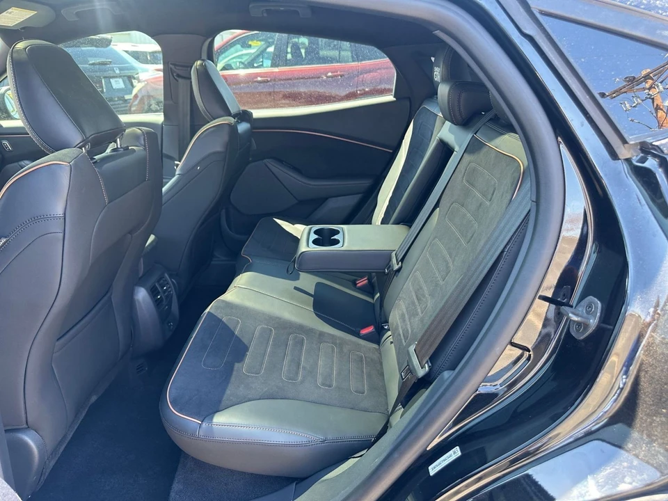 2023 Ford Mustang Mach-E - Image 25 of 31
