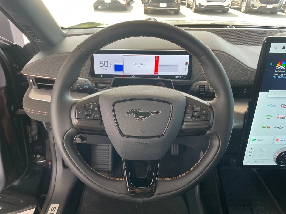 2023 Ford Mustang Mach-E - Image 28 of 31