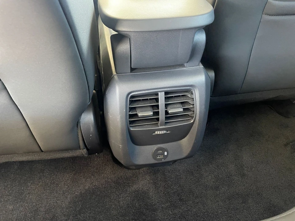 2023 Ford Mustang Mach-E - Image 25 of 31
