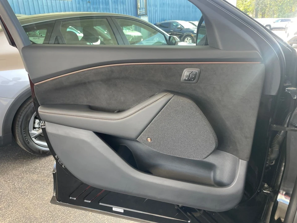 2023 Ford Mustang Mach-E - Image 20 of 31