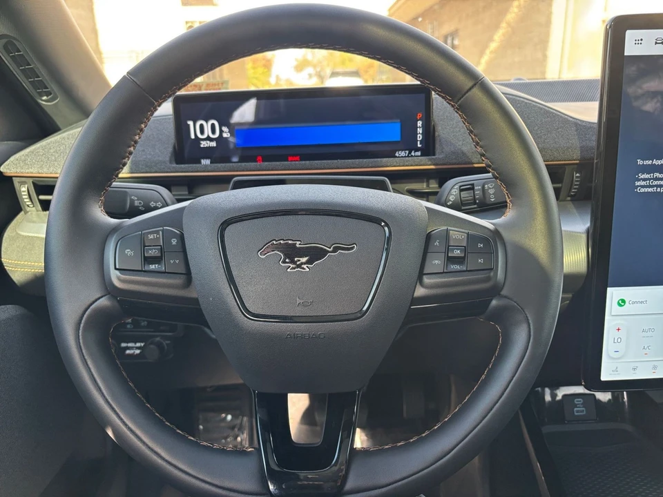 2023 Ford Mustang Mach-E - Image 27 of 31
