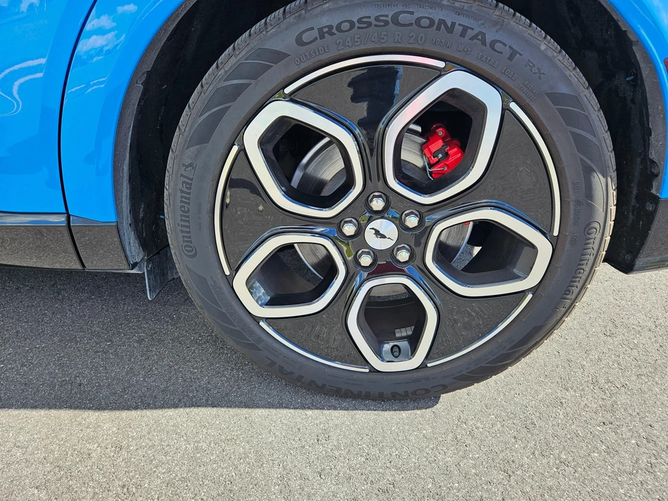 2023 Ford Mustang Mach-E - Image 31 of 31