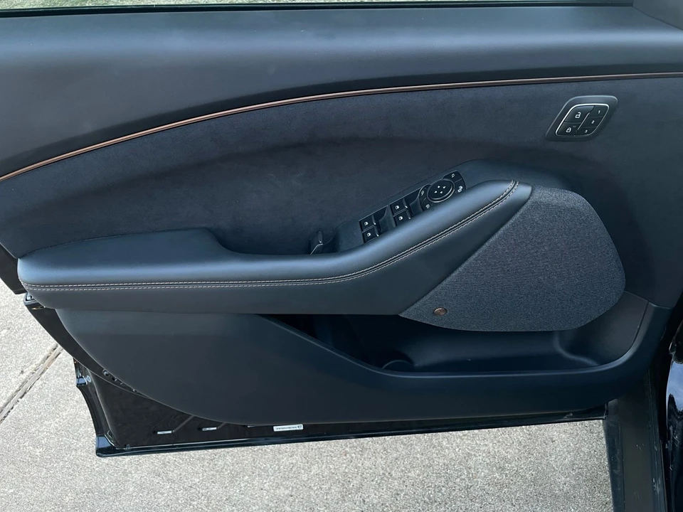 2023 Ford Mustang Mach-E - Image 20 of 31