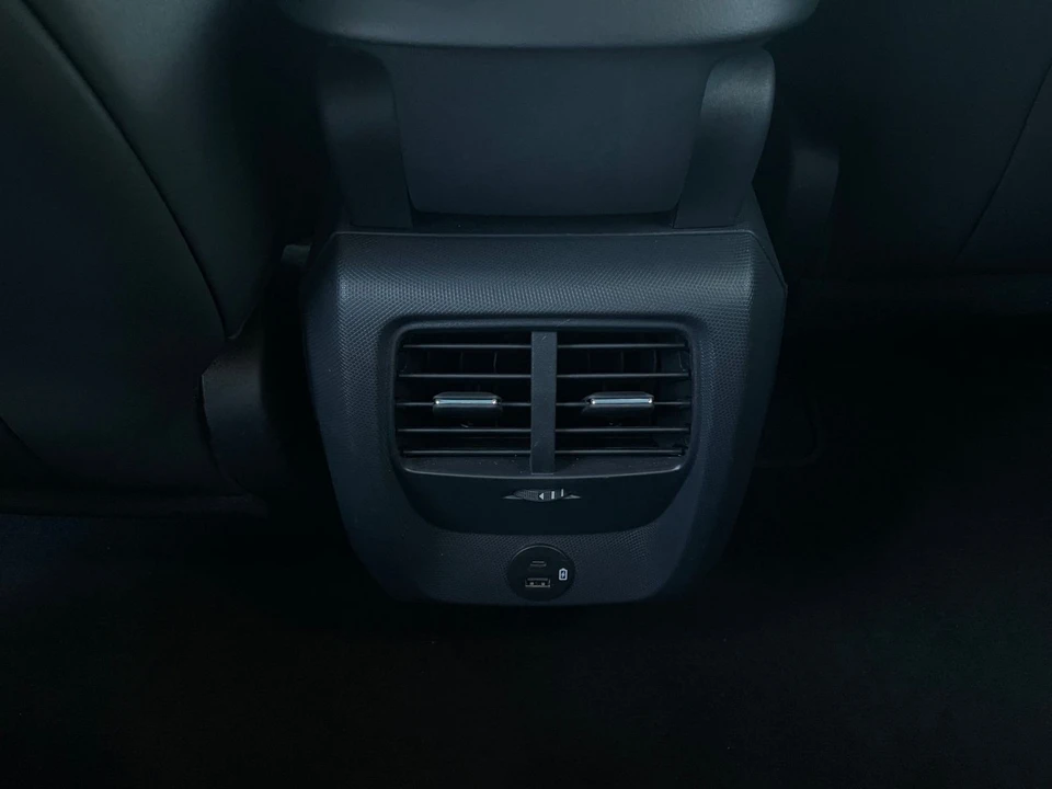 2023 Ford Mustang Mach-E - Image 24 of 31