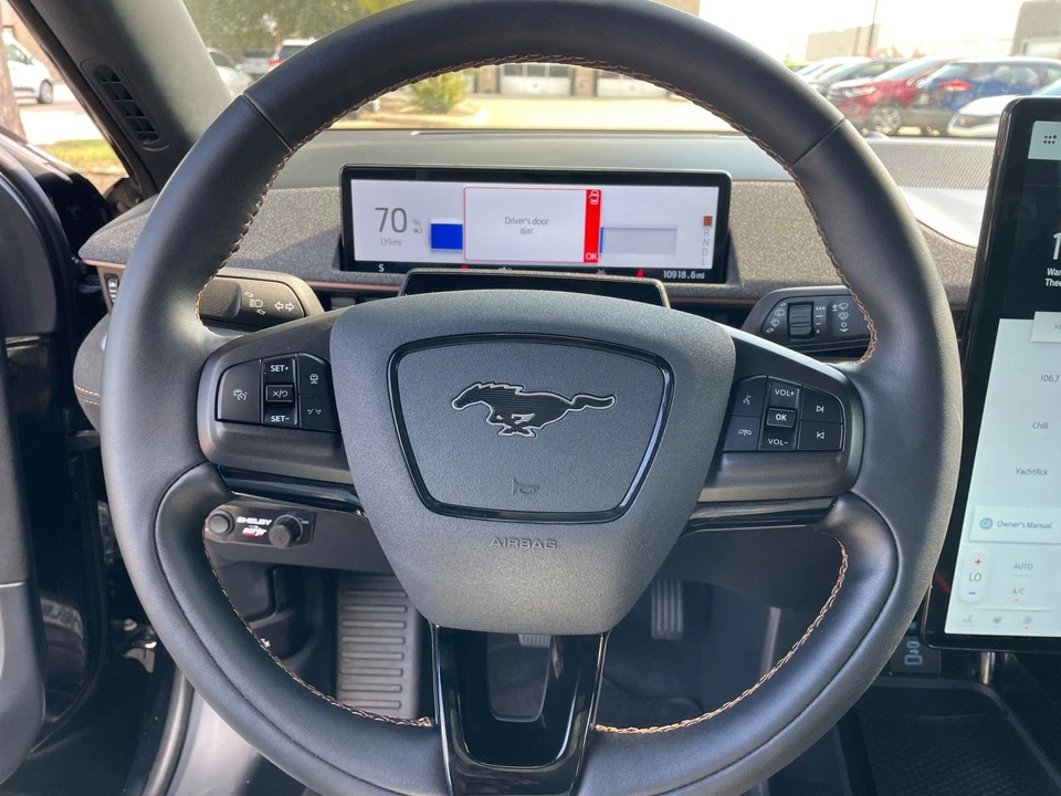 2023 Ford Mustang Mach-E - Image 24 of 31