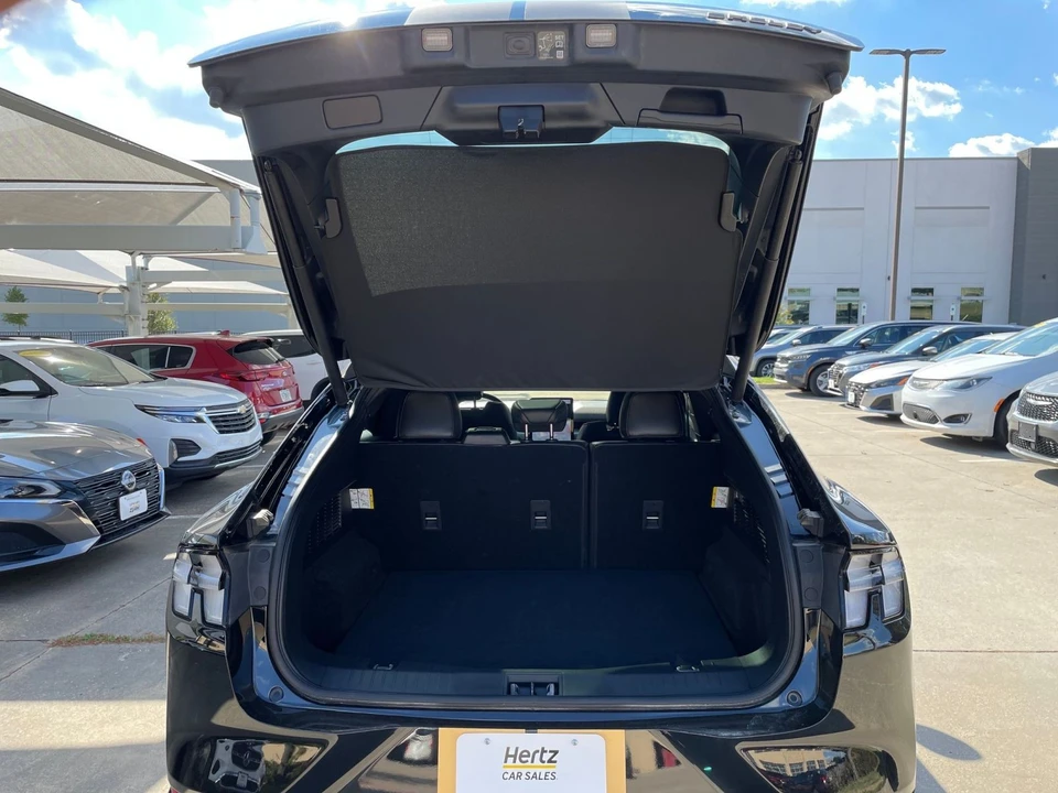 2023 Ford Mustang Mach-E - Image 28 of 31