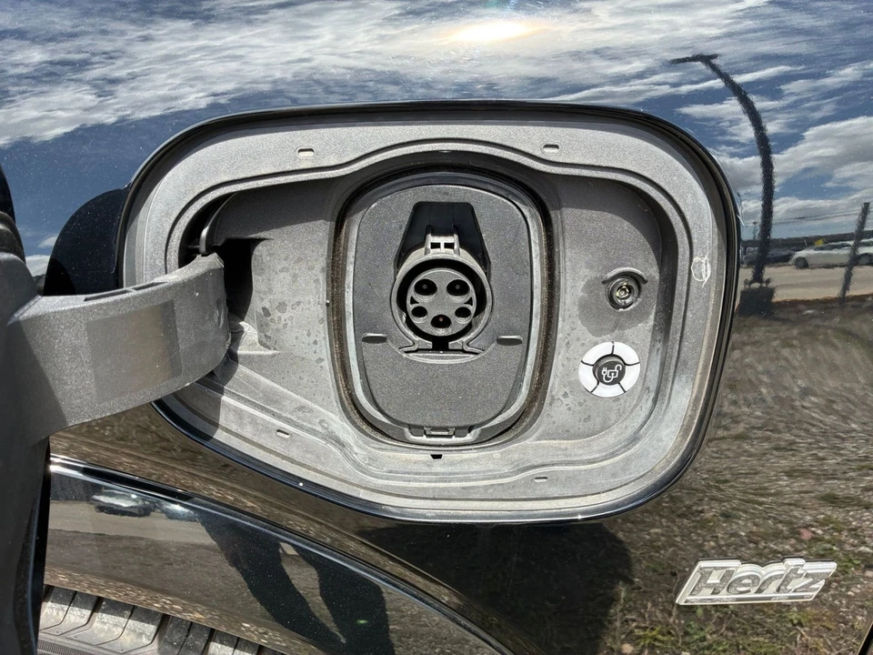 2023 Ford Mustang Mach-E - Image 20 of 31