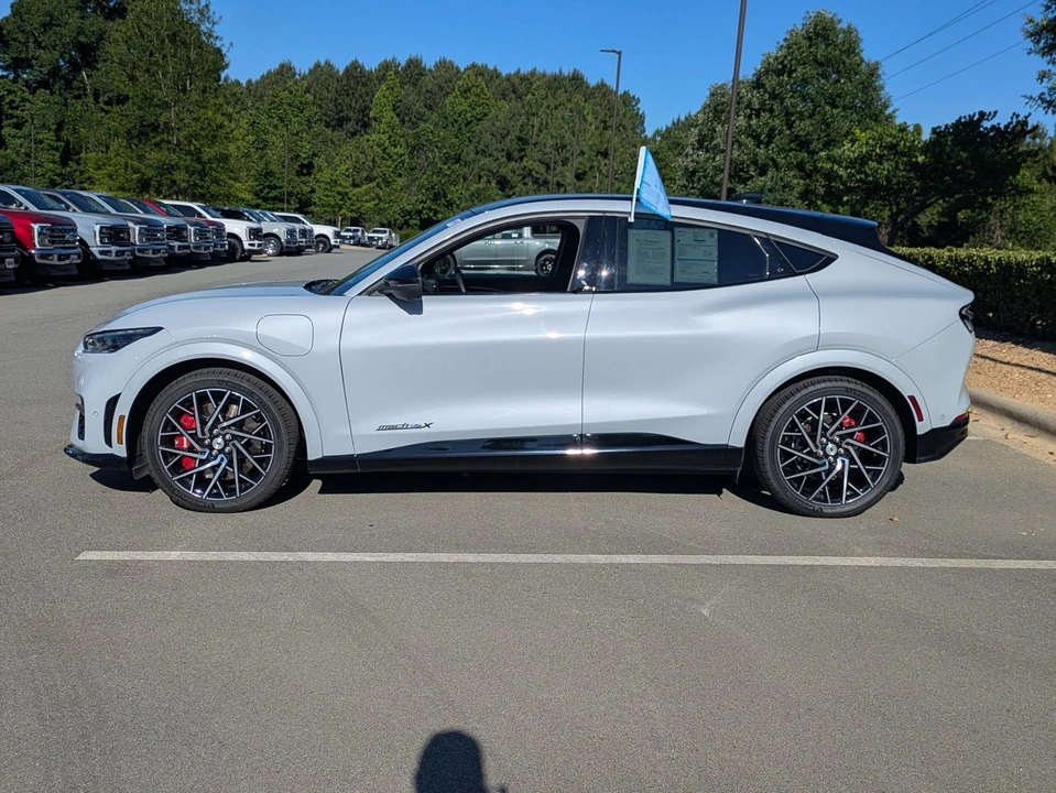 2023 Ford Mustang Mach-E - Image 7 of 31