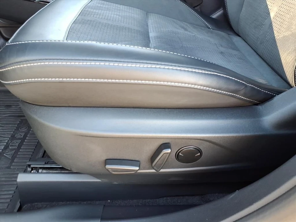 2023 Ford Mustang Mach-E - Image 9 of 12