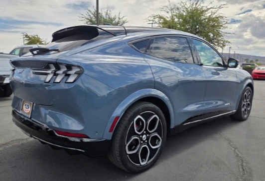 2023 Ford Mustang Mach-E - Image 6 of 12