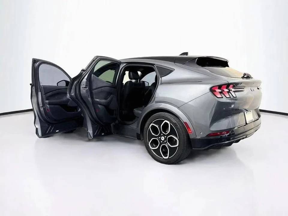 2023 Ford Mustang Mach-E - Image 20 of 20