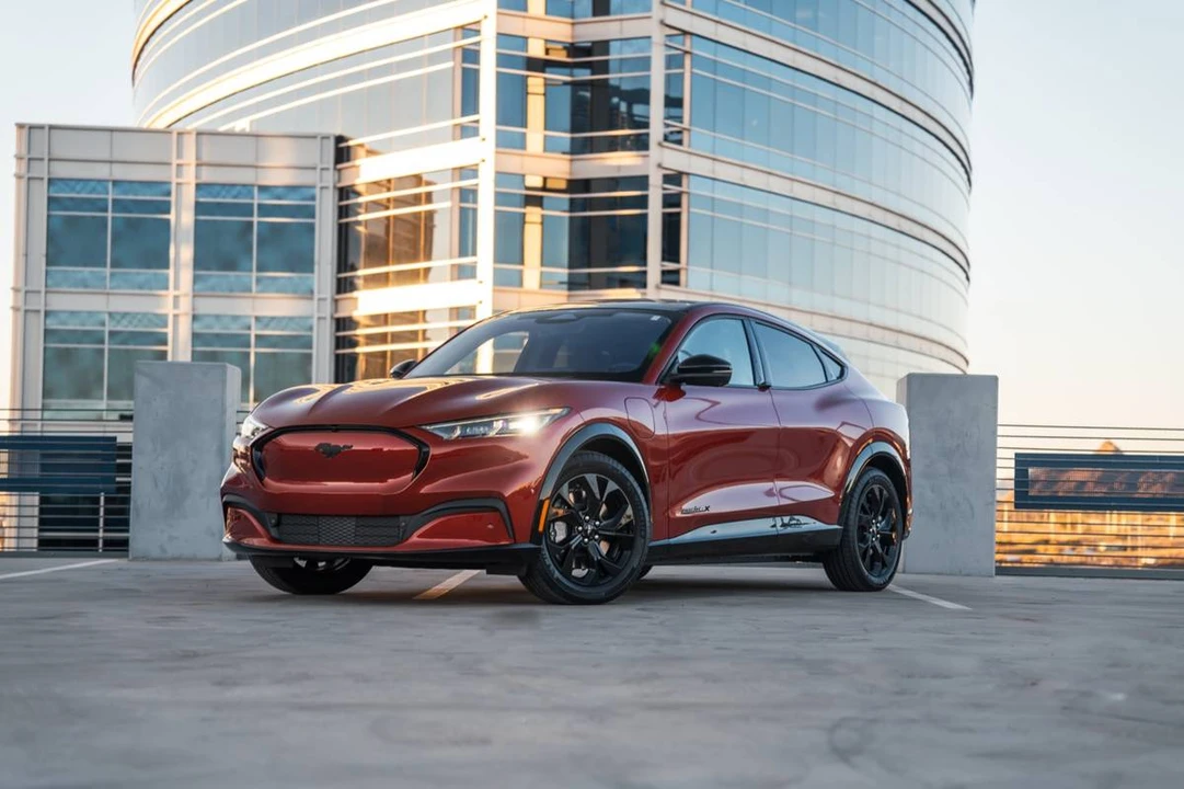 2023 Ford Mustang Mach-E - Image 3 of 5