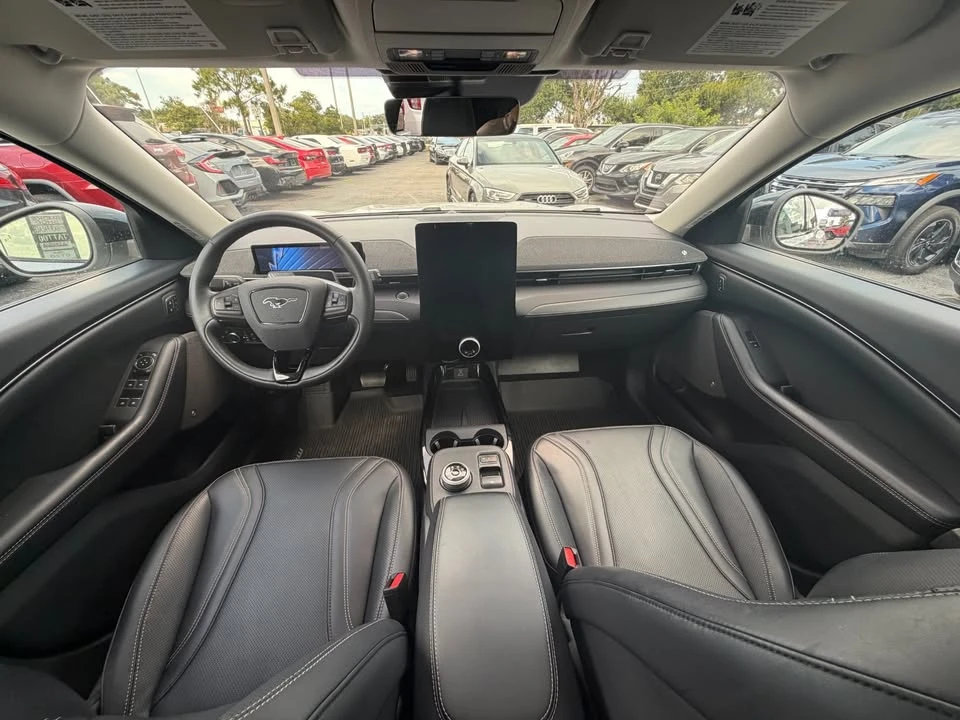 2023 Ford Mustang Mach-E - Image 10 of 11