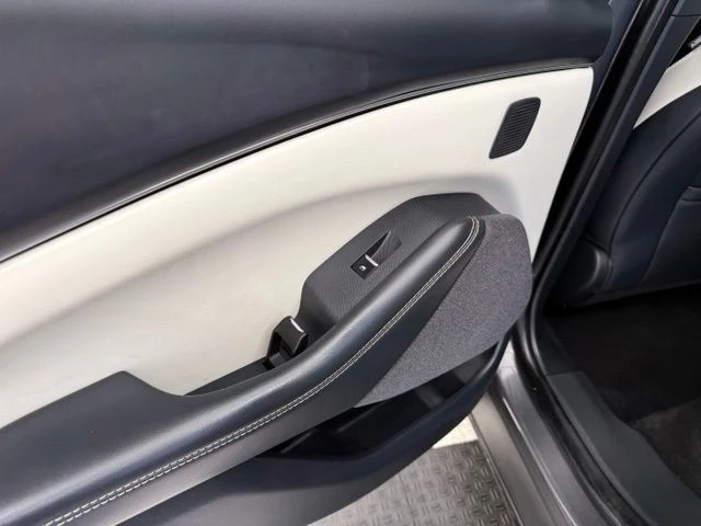 2023 Ford Mustang Mach-E - Image 19 of 20
