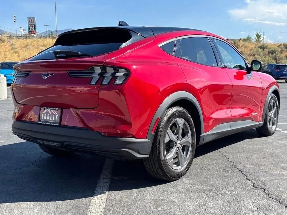 2023 Ford Mustang Mach-E - Image 11 of 20
