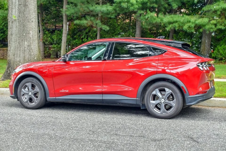2023 Ford Mustang Mach-E - Image 5 of 20