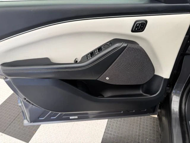 2023 Ford Mustang Mach-E - Image 14 of 20