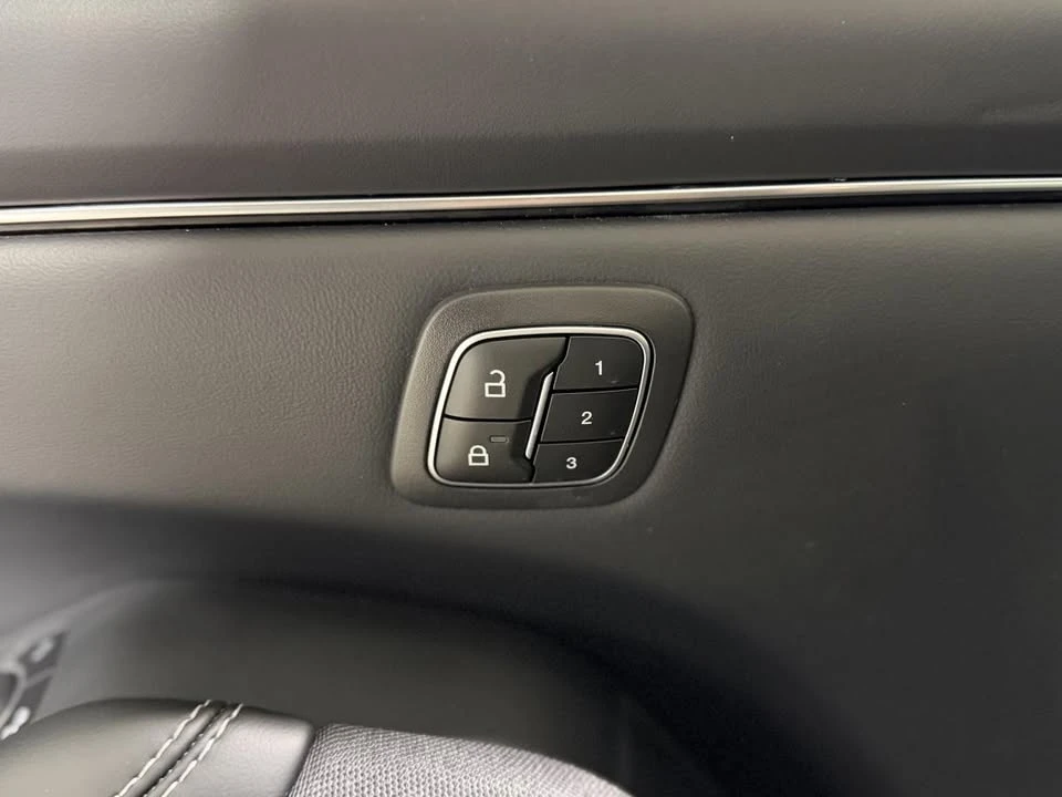 2023 Ford Mustang Mach-E - Image 9 of 18