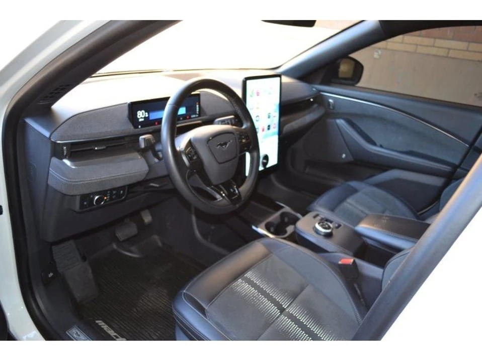 2023 Ford Mustang Mach-E - Image 17 of 20