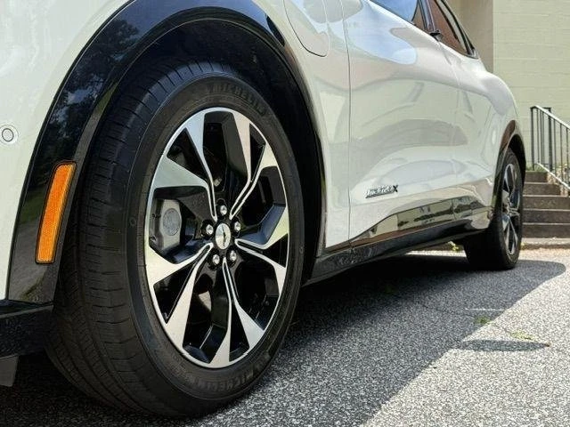 2023 Ford Mustang Mach-E - Image 10 of 12