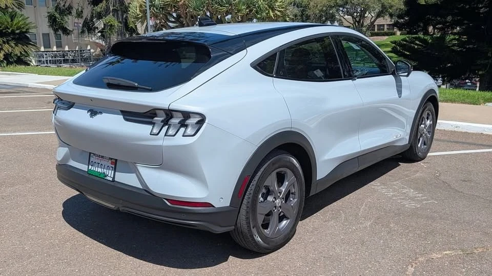 2023 Ford Mustang Mach-E - Image 13 of 14