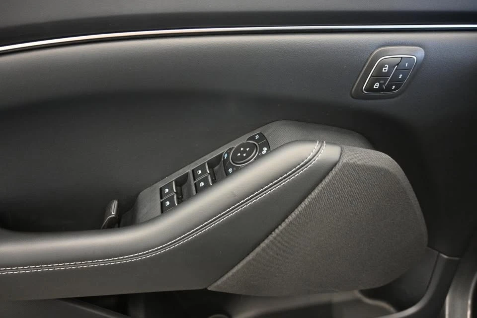 2023 Ford Mustang Mach-E - Image 18 of 20
