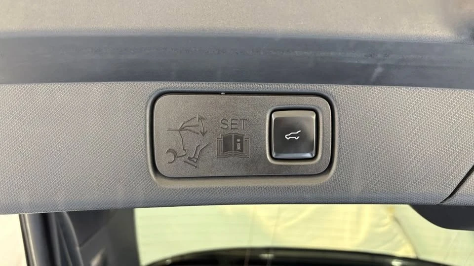 2023 Ford Mustang Mach-E - Image 6 of 20