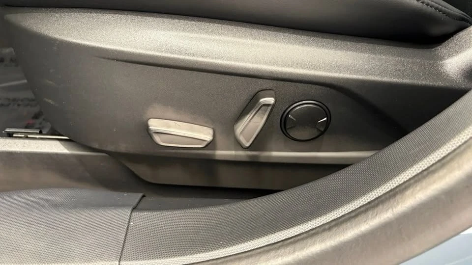 2023 Ford Mustang Mach-E - Image 17 of 20
