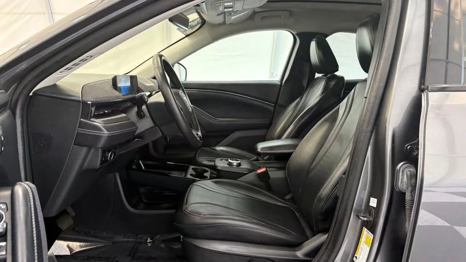 2023 Ford Mustang Mach-E - Image 16 of 19