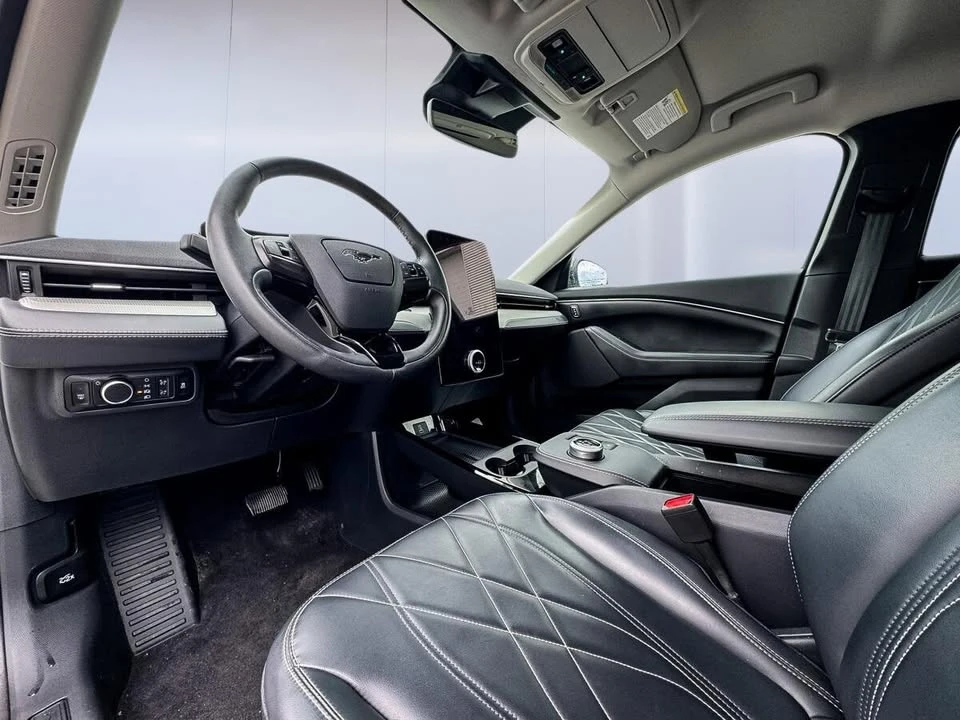 2023 Ford Mustang Mach-E - Image 10 of 15