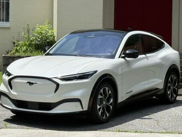 2023 Ford Mustang Mach-E - Image 5 of 31