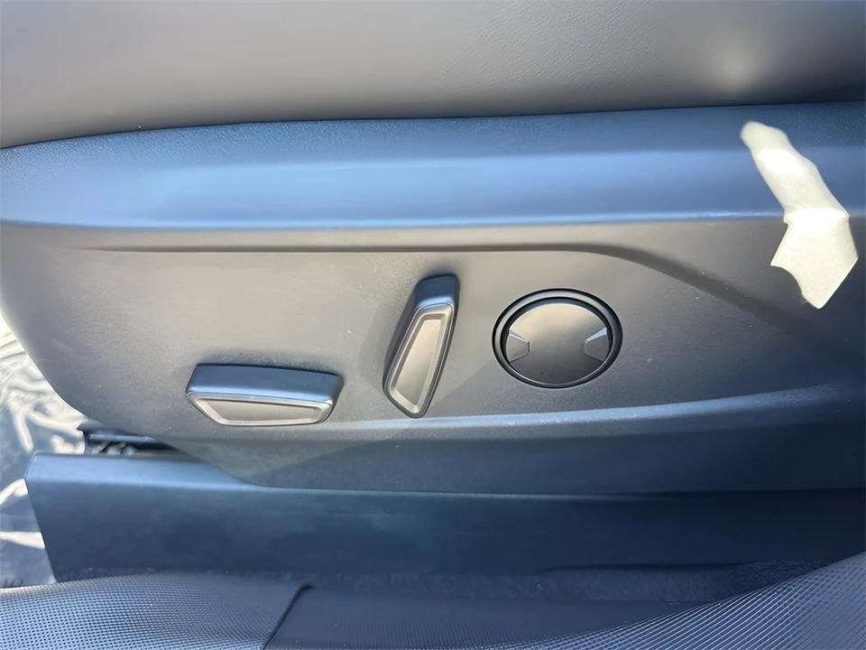 2023 Ford Mustang Mach-E - Image 10 of 12