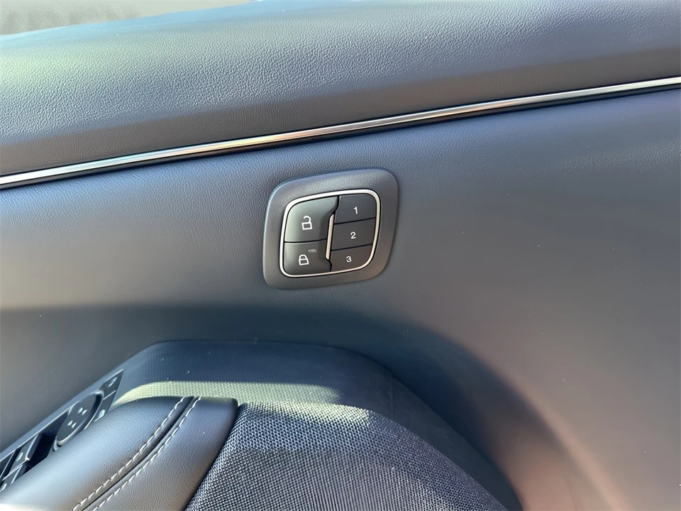 2023 Ford Mustang Mach-E - Image 11 of 12