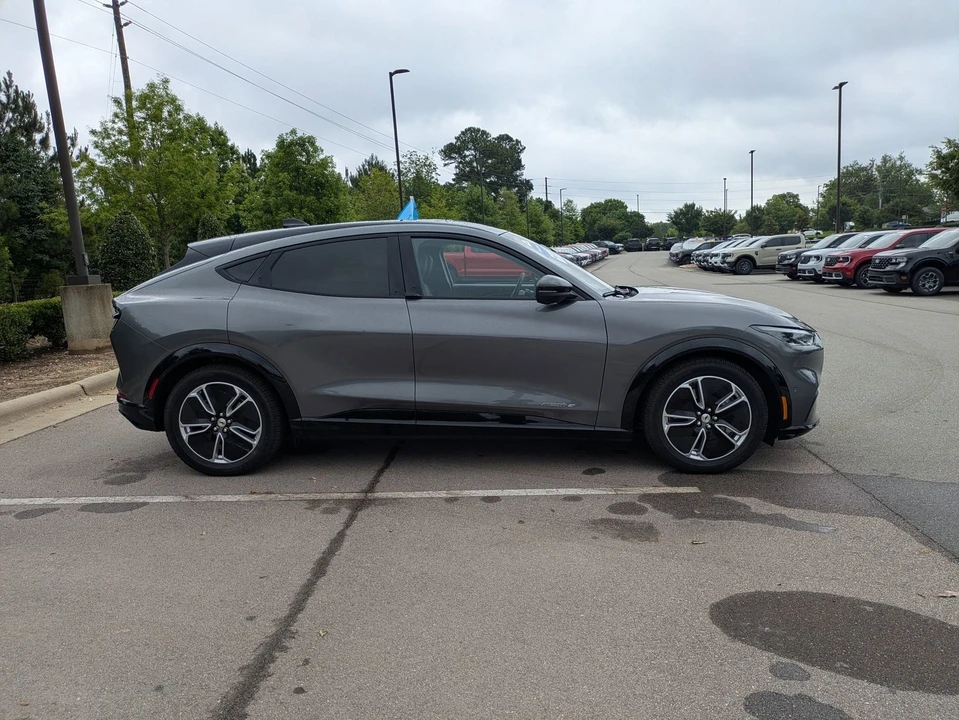 2023 Ford Mustang Mach-E - Image 3 of 31