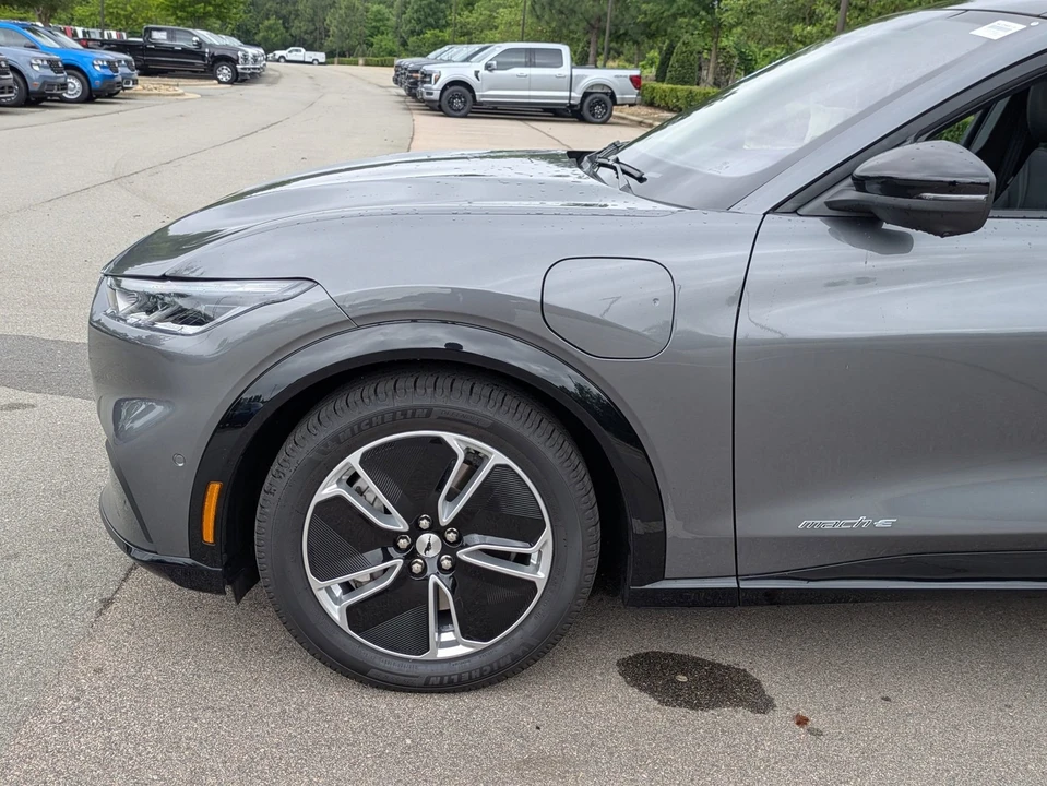 2023 Ford Mustang Mach-E - Image 11 of 31