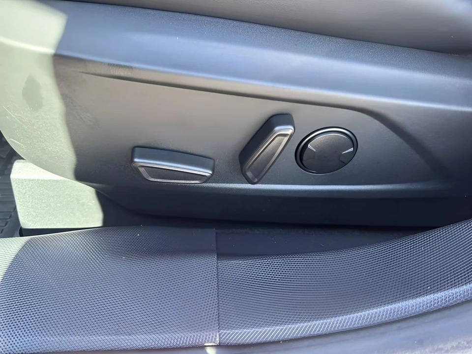 2023 Ford Mustang Mach-E - Image 10 of 21
