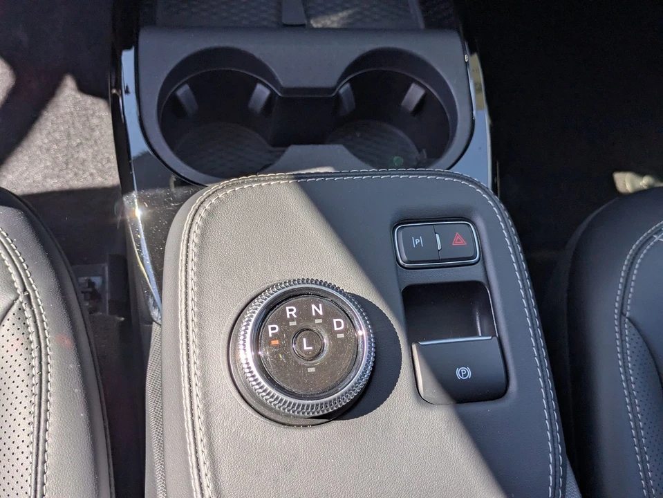 2023 Ford Mustang Mach-E - Image 25 of 31