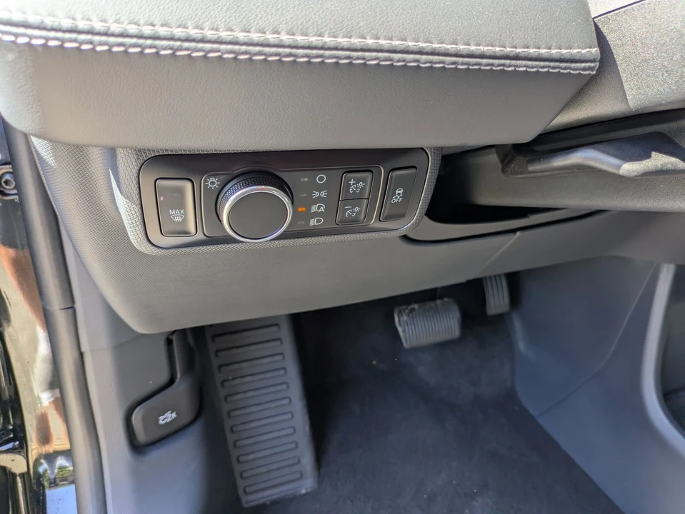 2023 Ford Mustang Mach-E - Image 18 of 31
