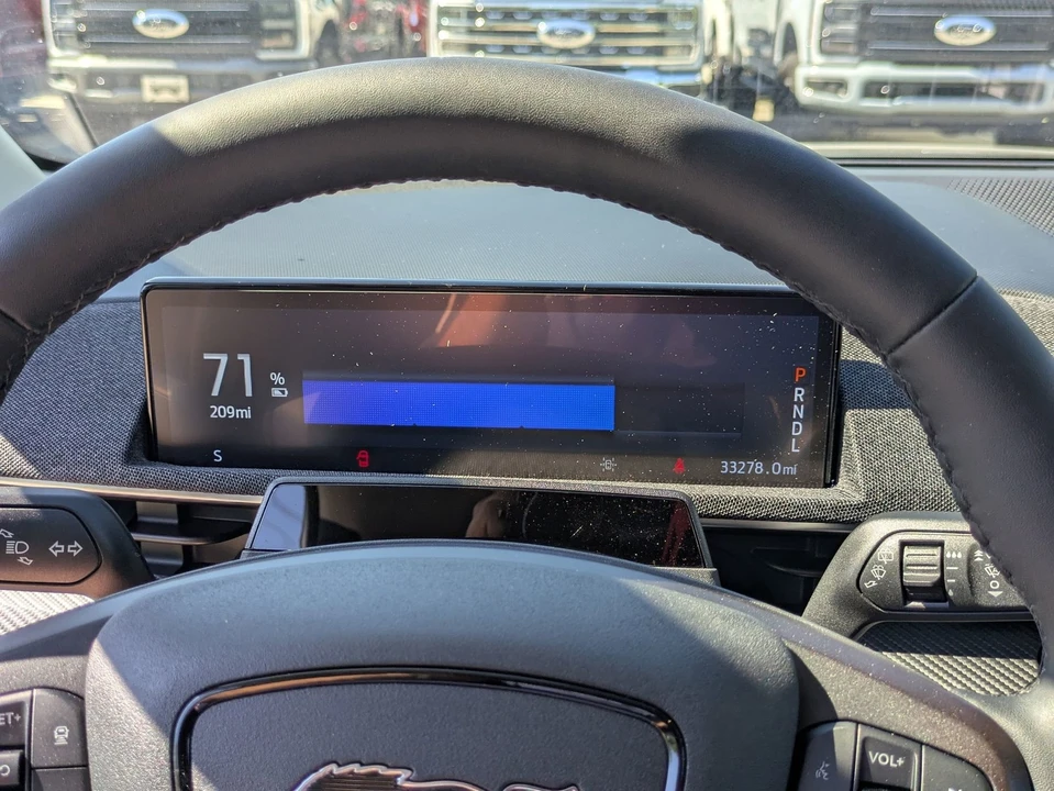 2023 Ford Mustang Mach-E - Image 21 of 31