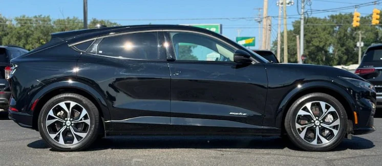 2023 Ford Mustang Mach-E - Image 8 of 18