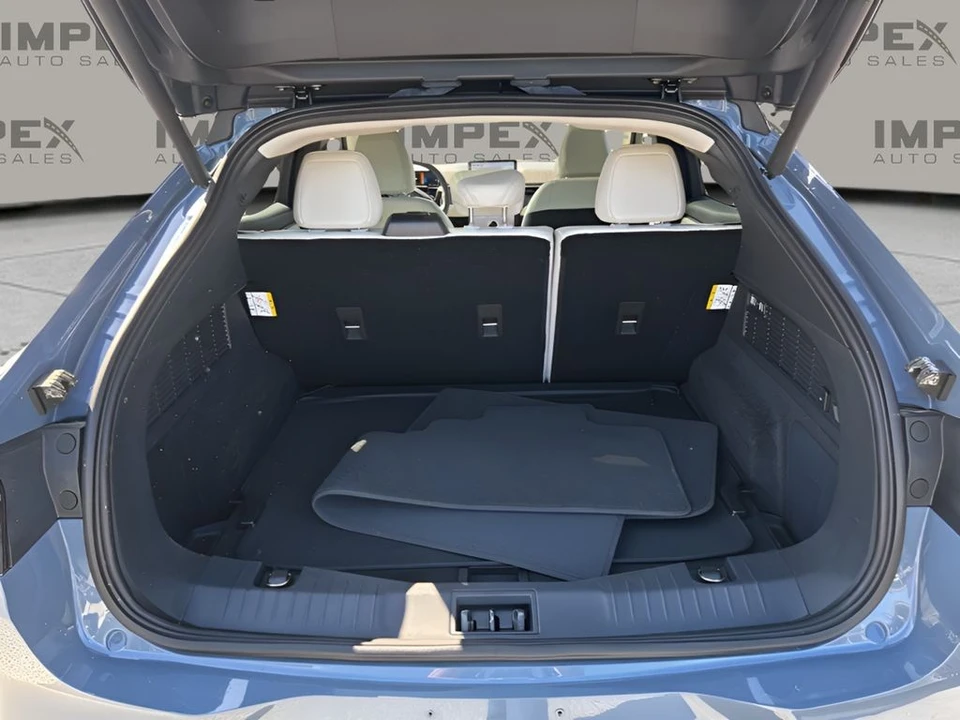 2023 Ford Mustang Mach-E - Image 27 of 31