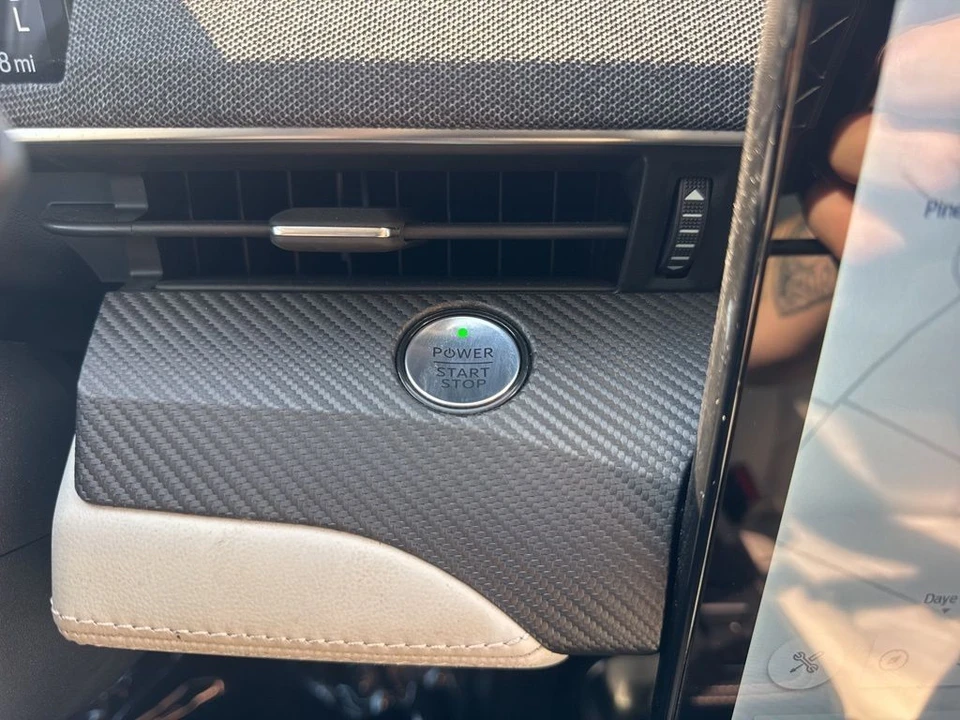 2023 Ford Mustang Mach-E - Image 21 of 31