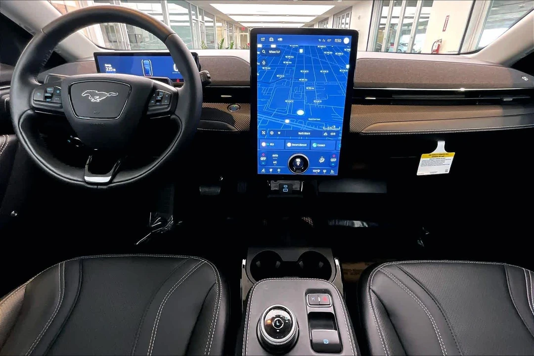 2023 Ford Mustang Mach-E - Image 15 of 21