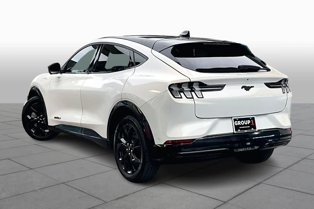 2023 Ford Mustang Mach-E - Image 11 of 21