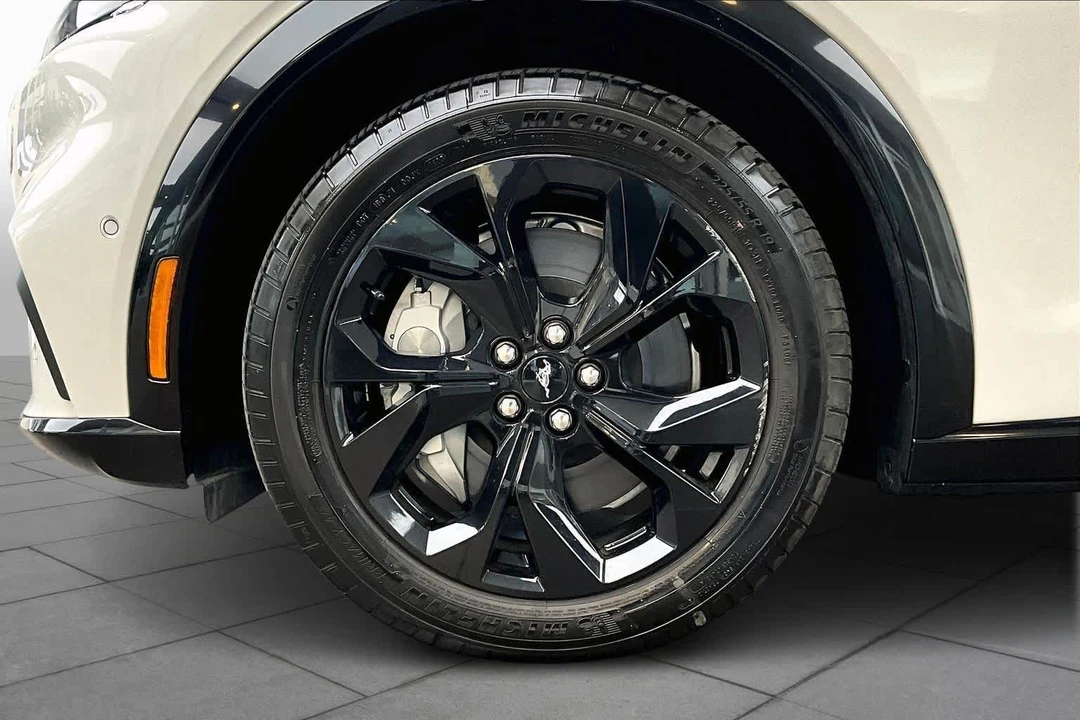 2023 Ford Mustang Mach-E - Image 10 of 21